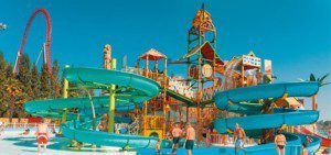 Mirabilandia, una delle attrazioni sul Mare Adriatico